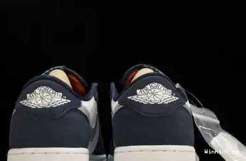 Midnight Navy 1 SB Low Jordan 0430
